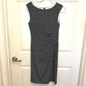NWT White House Black Market Dress Sz Small Ruched Slimming Sleeveless